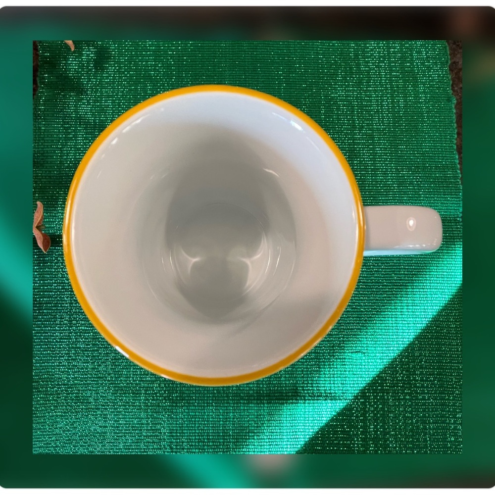 Polar Express-Ceramic 3-D Train Coffee, Cocoa, Tea Mug Pair - Picture 5 of 6
